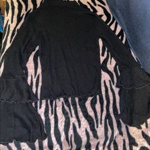 Women’s black dressy shirt